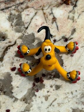 Vintage Disney Applause Pluto Roller Skates Falling PVC Figure
